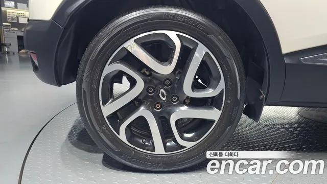 Renault-KoreaSamsung Captur 2014 thumb 5