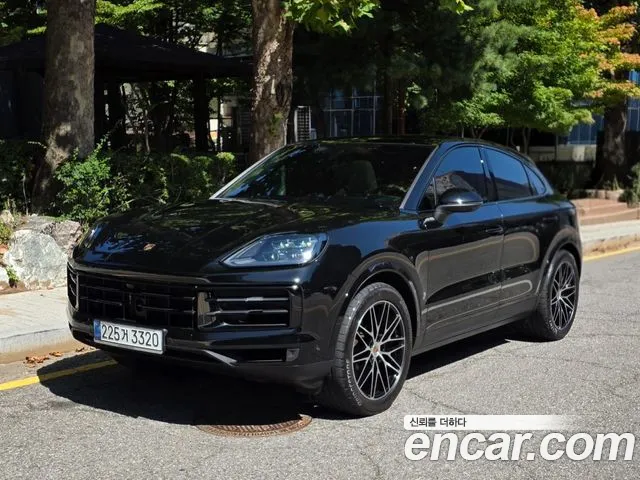 Porsche Cayenne 2025 thumb 11
