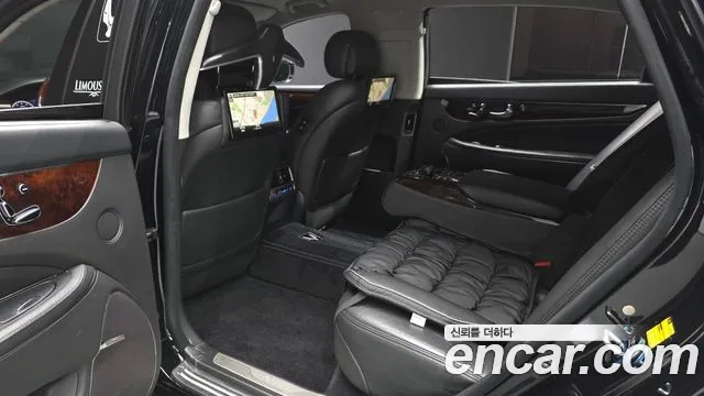 Hyundai Equus 2013 thumb 11