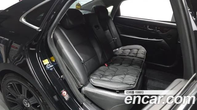 Hyundai Equus 2013 thumb 12