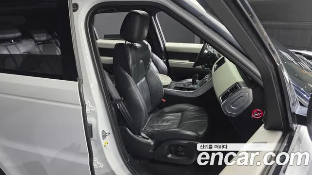 Land Rover Range Rover Sport 2016 thumb 12