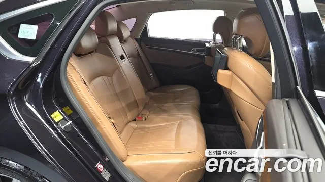 Hyundai Genesis 2016 thumb 12
