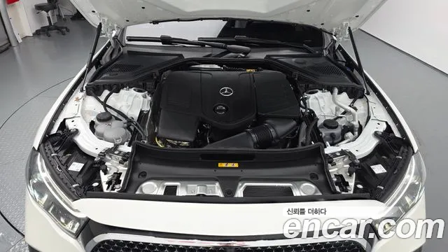 Mercedes-Benz E-Класс 2026 thumb 6