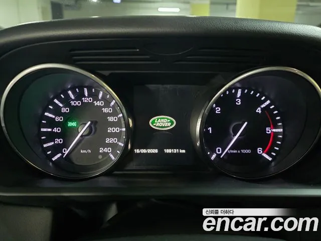 Land Rover Range Rover Sport 2015 thumb 8
