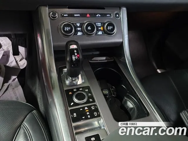 Land Rover Range Rover Sport 2015 thumb 9