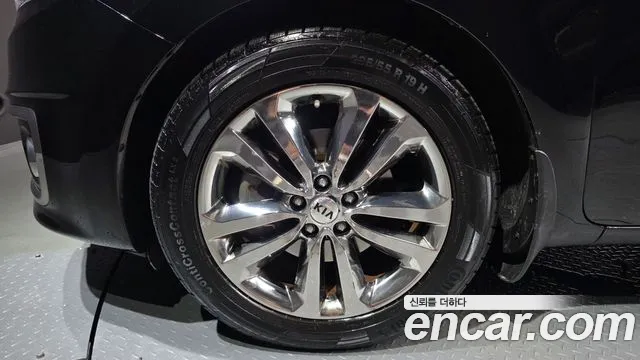 Kia Carnival 2017 thumb 5
