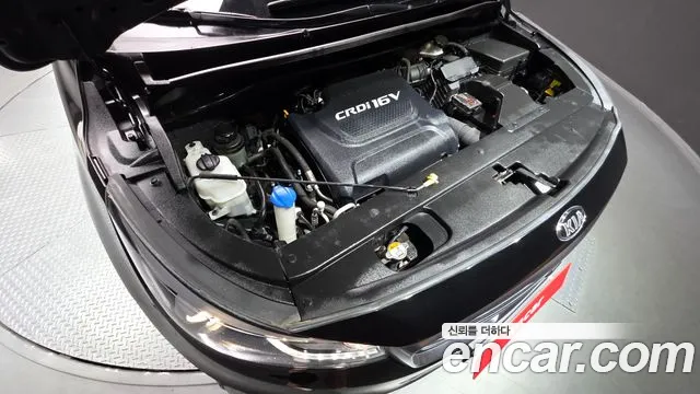 Kia Carnival 2017 thumb 6