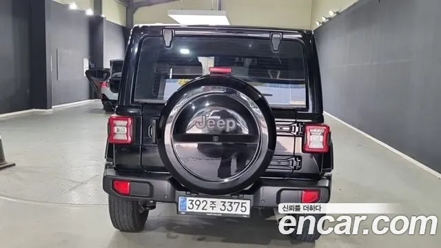 Jeep Wrangler 2023 thumb 4