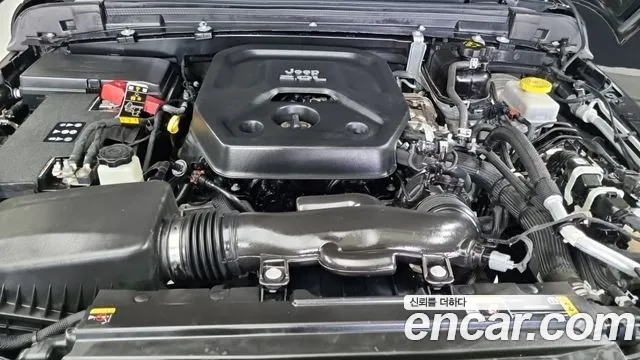 Jeep Wrangler 2023 thumb 6