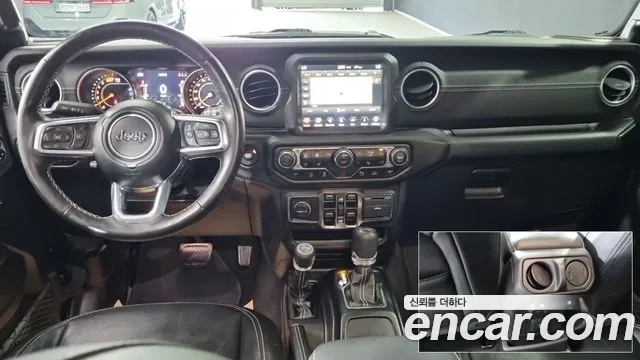 Jeep Wrangler 2023 thumb 12