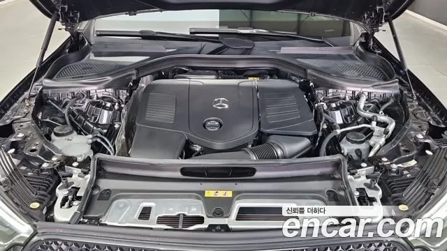 Mercedes-Benz GLC 2024 thumb 6