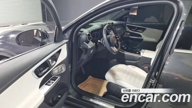 Mercedes-Benz GLC 2024 thumb 10