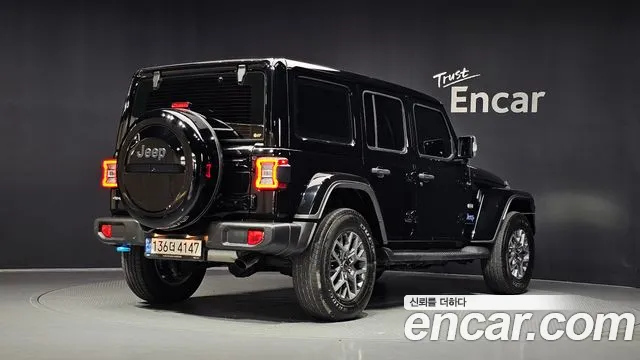 Jeep Wrangler 2023 thumb 2