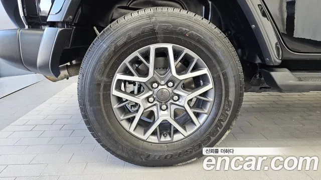 Jeep Wrangler 2023 thumb 5