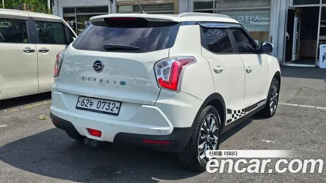 KG_Mobility_Ssangyong TIBOLI 2015 thumb 6