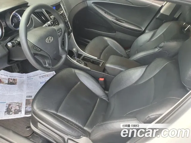 Hyundai Sonata 2011 thumb 10