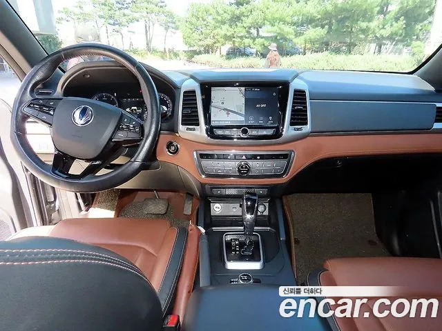 KG_Mobility_Ssangyong Rexton 2018 thumb 7