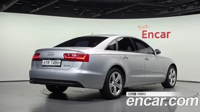 Audi A6 2014 thumb 2