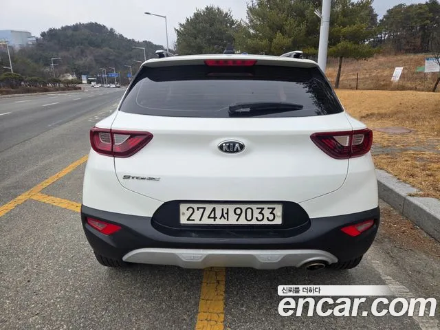 Kia Stonic 2019 thumb 4