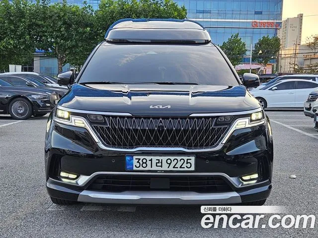 Kia Carnival 2021 thumb 3