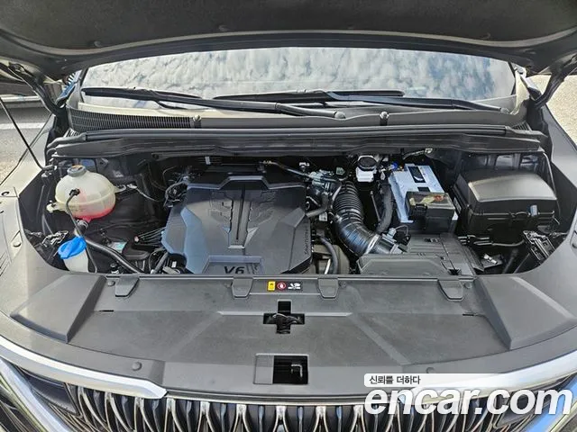Kia Carnival 2021 thumb 6