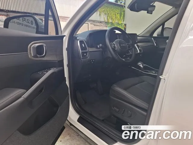 Kia Sorento 2023 thumb 5