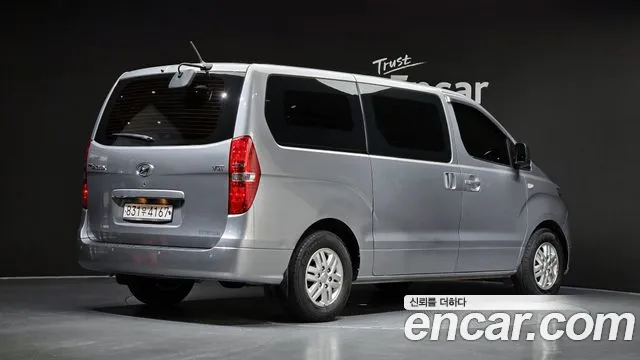 Hyundai Starex 2019 thumb 2
