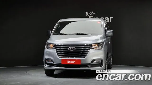 Hyundai Starex 2019 thumb 3