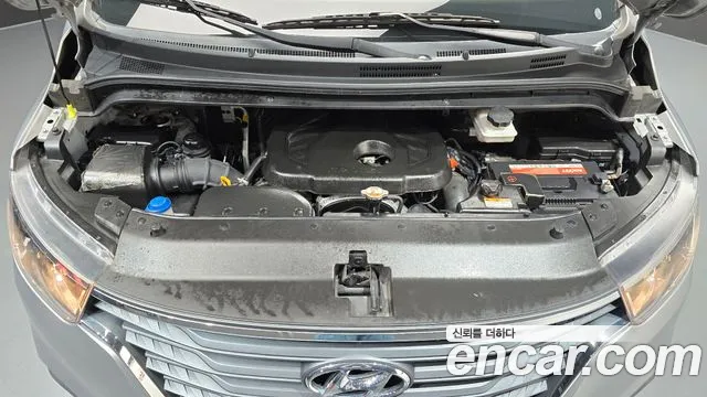Hyundai Starex 2019 thumb 6