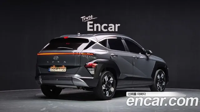 Hyundai Kona 2025 thumb 2