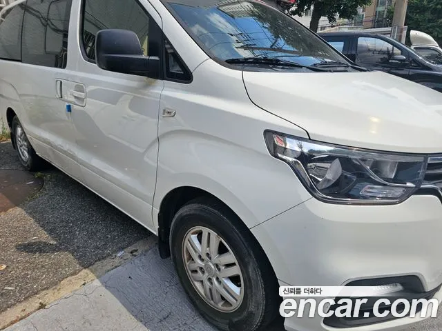 Hyundai Starex 2019 thumb 6