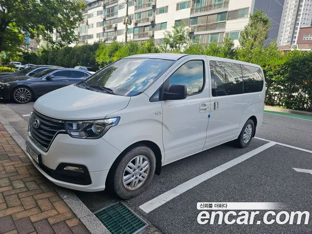 Hyundai Starex 2019 thumb 12