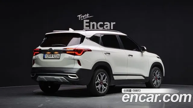 Kia Seltos 2020 thumb 2