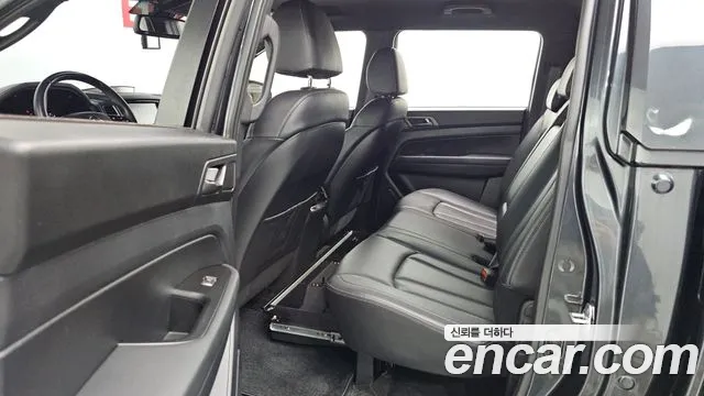 KG_Mobility_Ssangyong Rexton 2021 thumb 12
