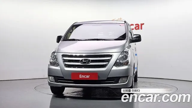 Hyundai Starex 2017 thumb 3