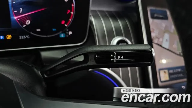 Mercedes-Benz GLC 2024 thumb 8