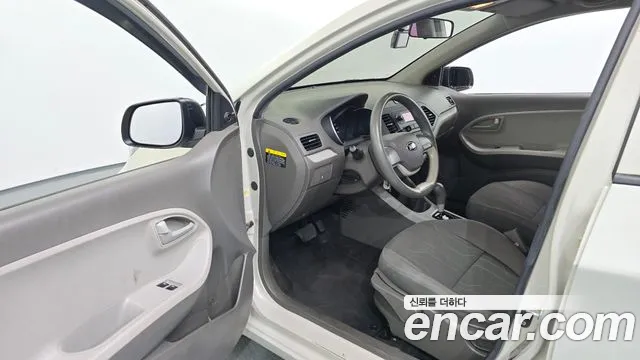 Kia Morning 2015 thumb 10