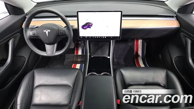 Tesla Model 3 2020 thumb 7