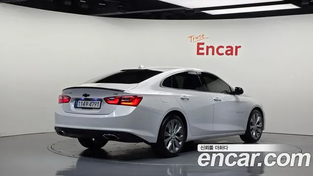 ChevroletGMDaewoo Malibu 2017 thumb 2