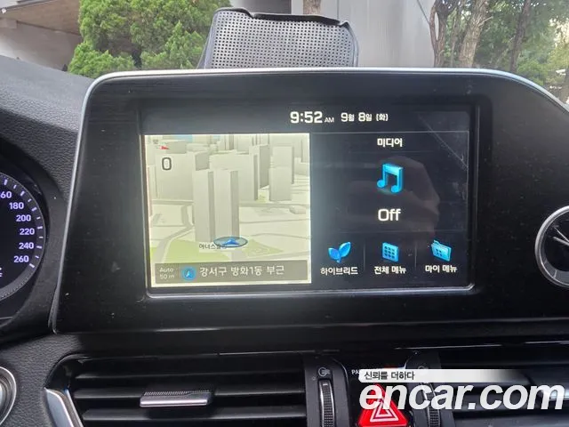 Hyundai Grandeur 2017 thumb 5
