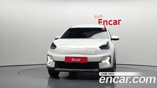 Kia Niro 2022 thumb 3