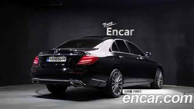 Mercedes-Benz E-Класс 2019 thumb 2