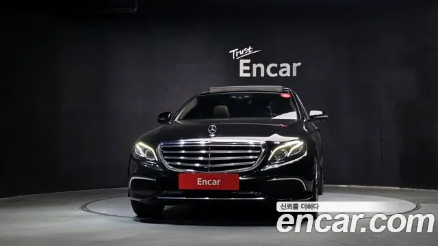 Mercedes-Benz E-Класс 2019 thumb 3