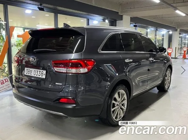 Kia Sorento 2016 thumb 4