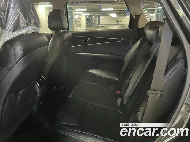 Kia Sorento 2016 thumb 8