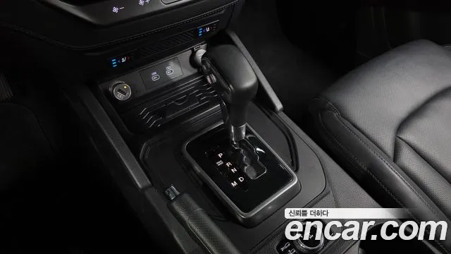 KG_Mobility_Ssangyong Rexton 2023 thumb 9