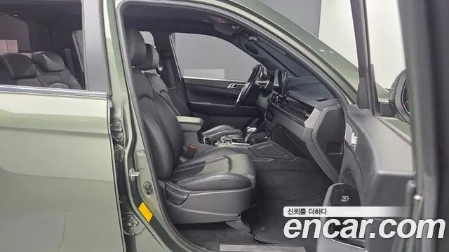 KG_Mobility_Ssangyong Rexton 2023 thumb 11