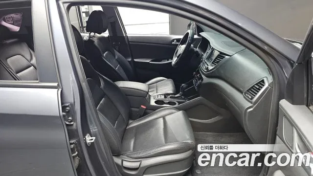 Hyundai Tucson 2015 thumb 10