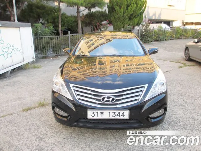 Hyundai Grandeur 2011 thumb 3