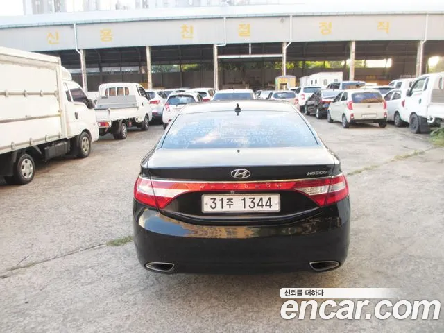 Hyundai Grandeur 2011 thumb 4